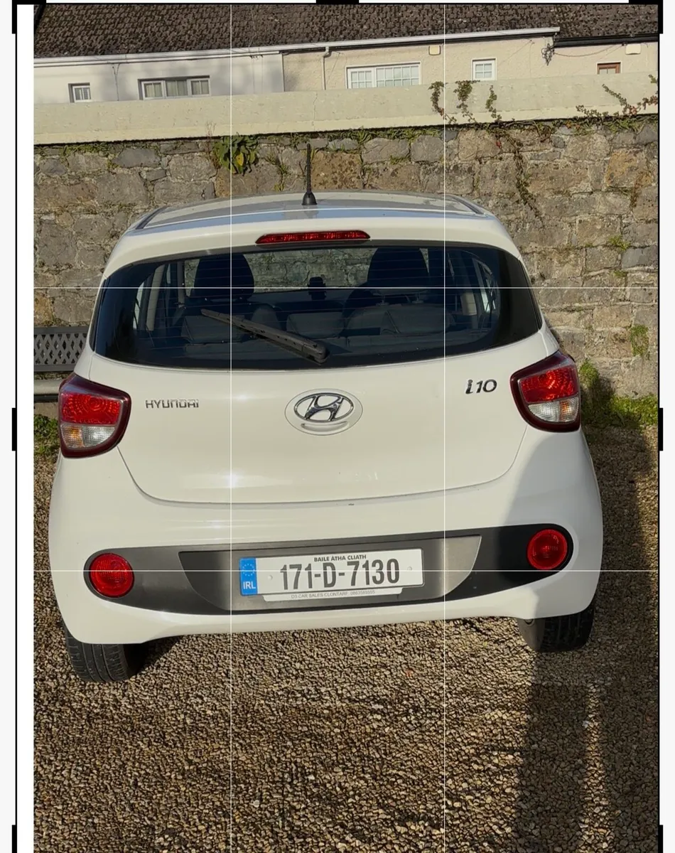 2017 Hyunday i 10 - Image 2