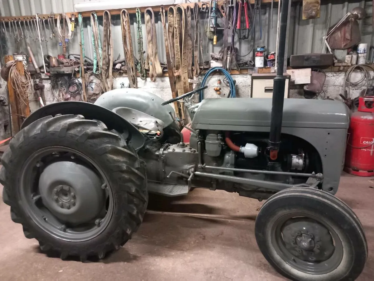 Tractor - Image 2