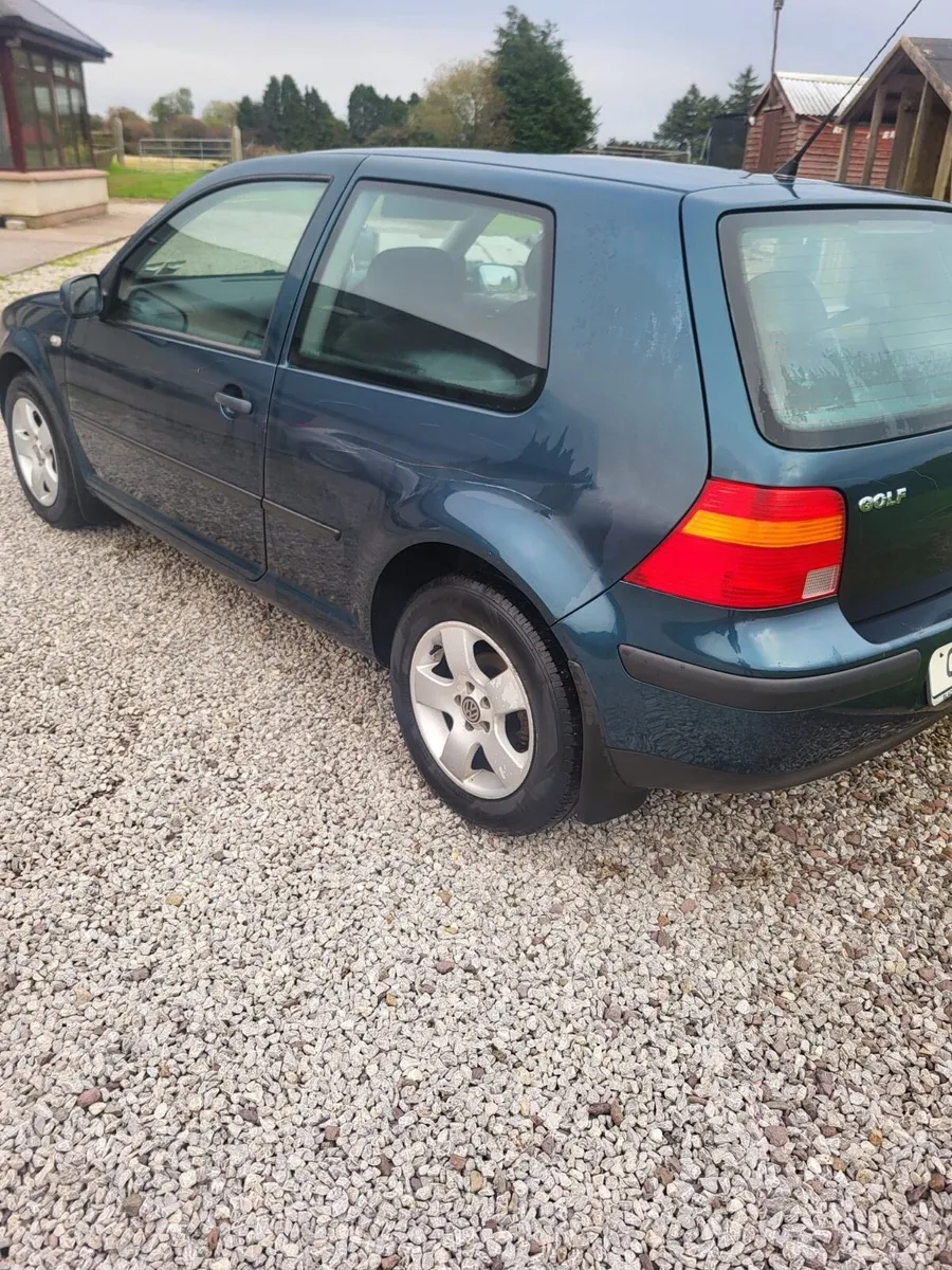 Car - Image 4