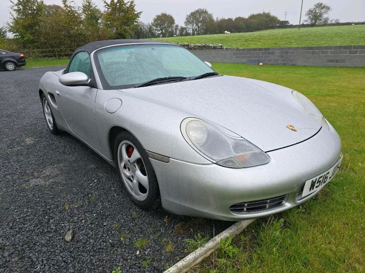 Car - Image 1