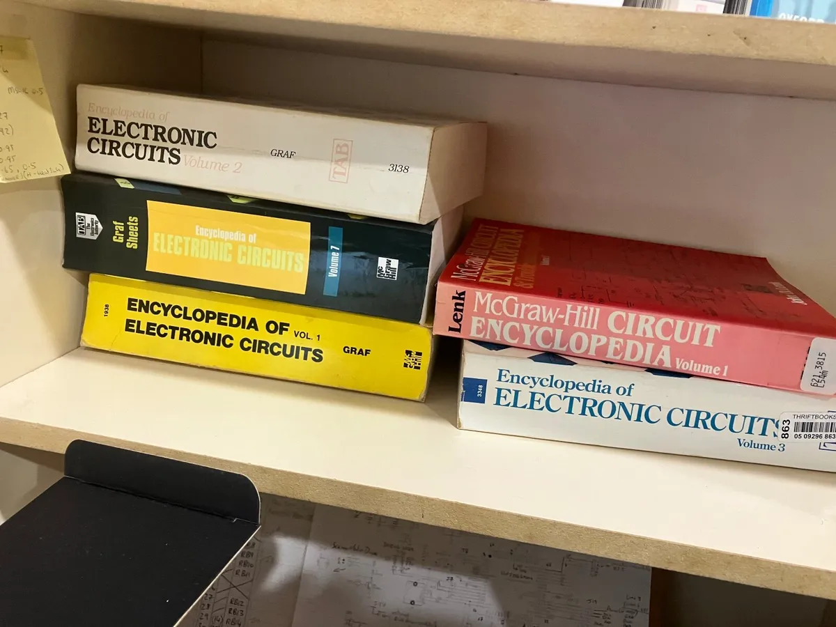 Books , manuals…computer..it..programming - Image 2