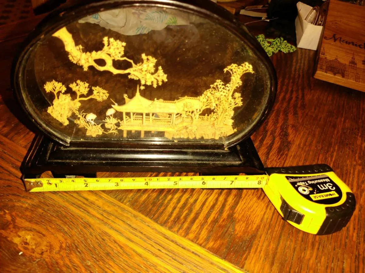 RARE , CHINESE MAHOGANY, Real Vintage Table Art ! - Image 4