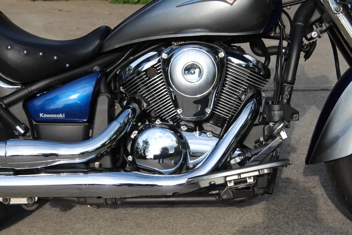 2010 Kawasaki VN900 Vulcan Classic - Image 4
