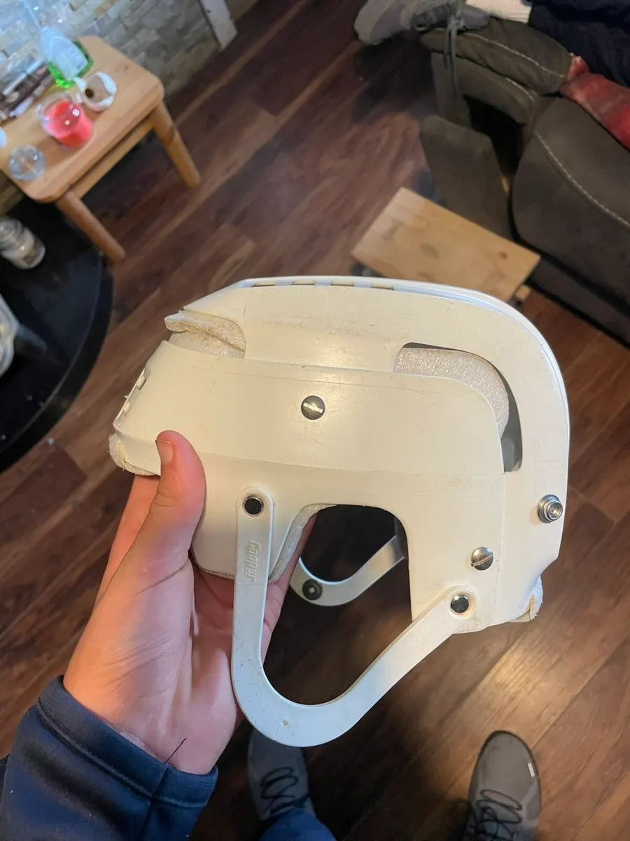 White non stitch cooper - Image 2