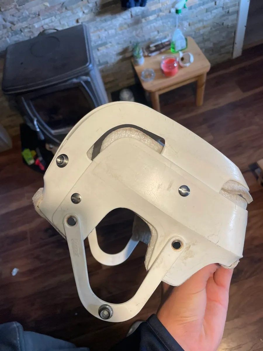 White non stitch cooper - Image 4