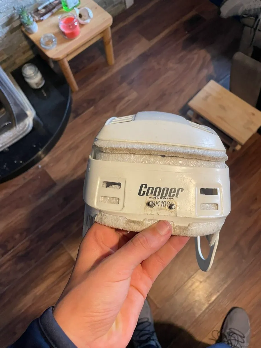 White non stitch cooper - Image 1