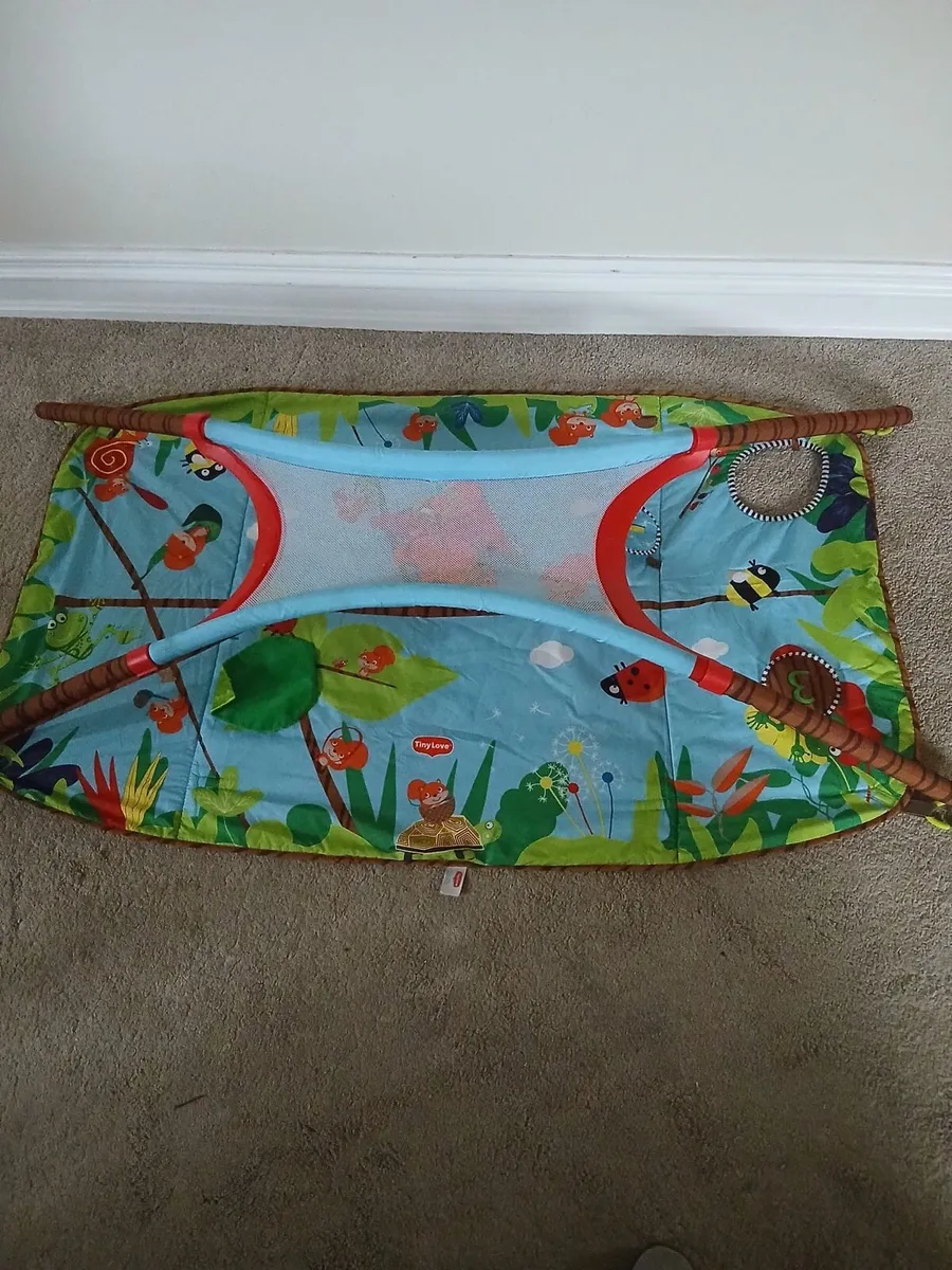 Baby sling /play mat / inflatable chair - Image 3