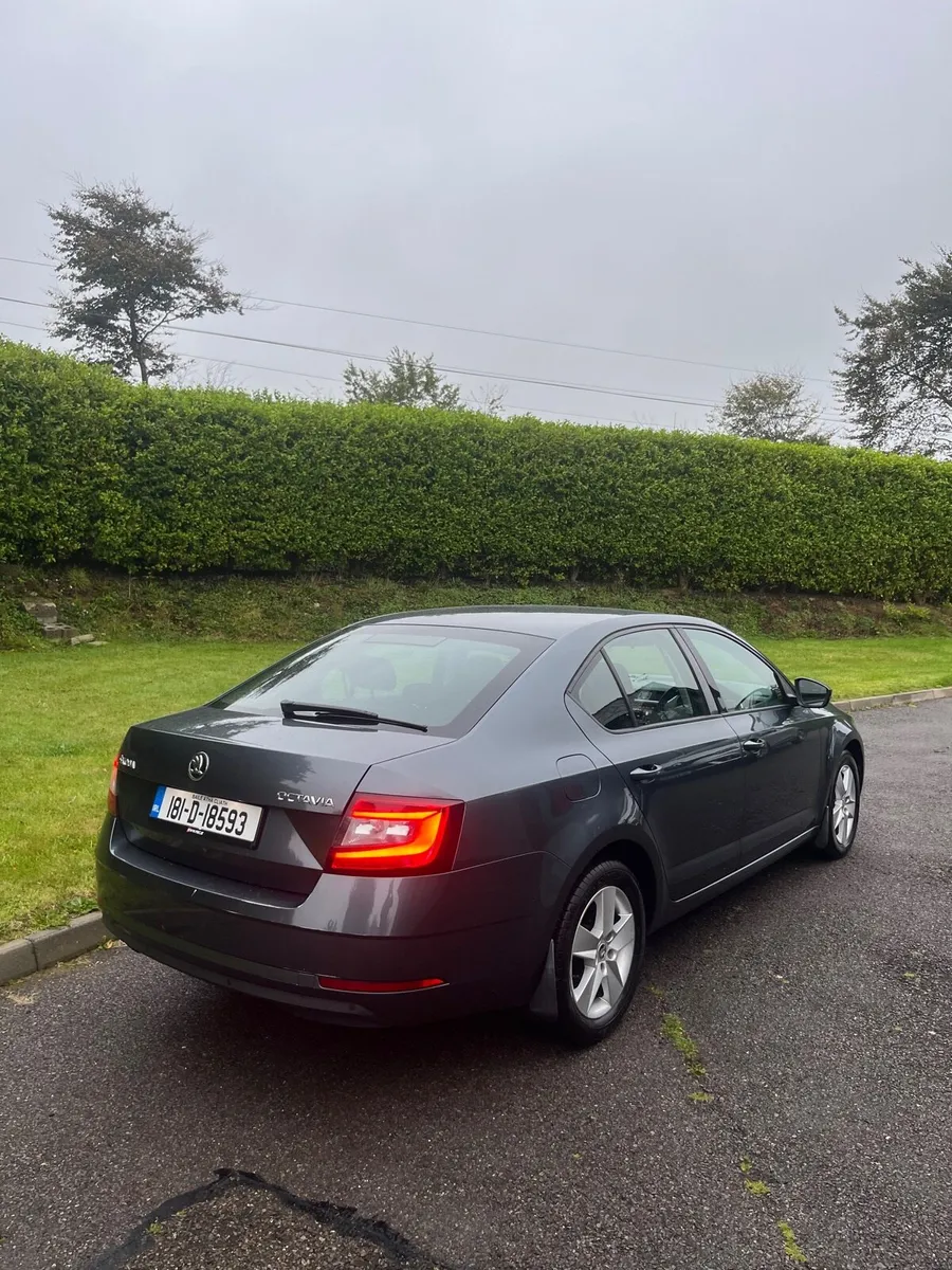 Skoda Octavia 2018 Ambition 1.6TDI - Image 3