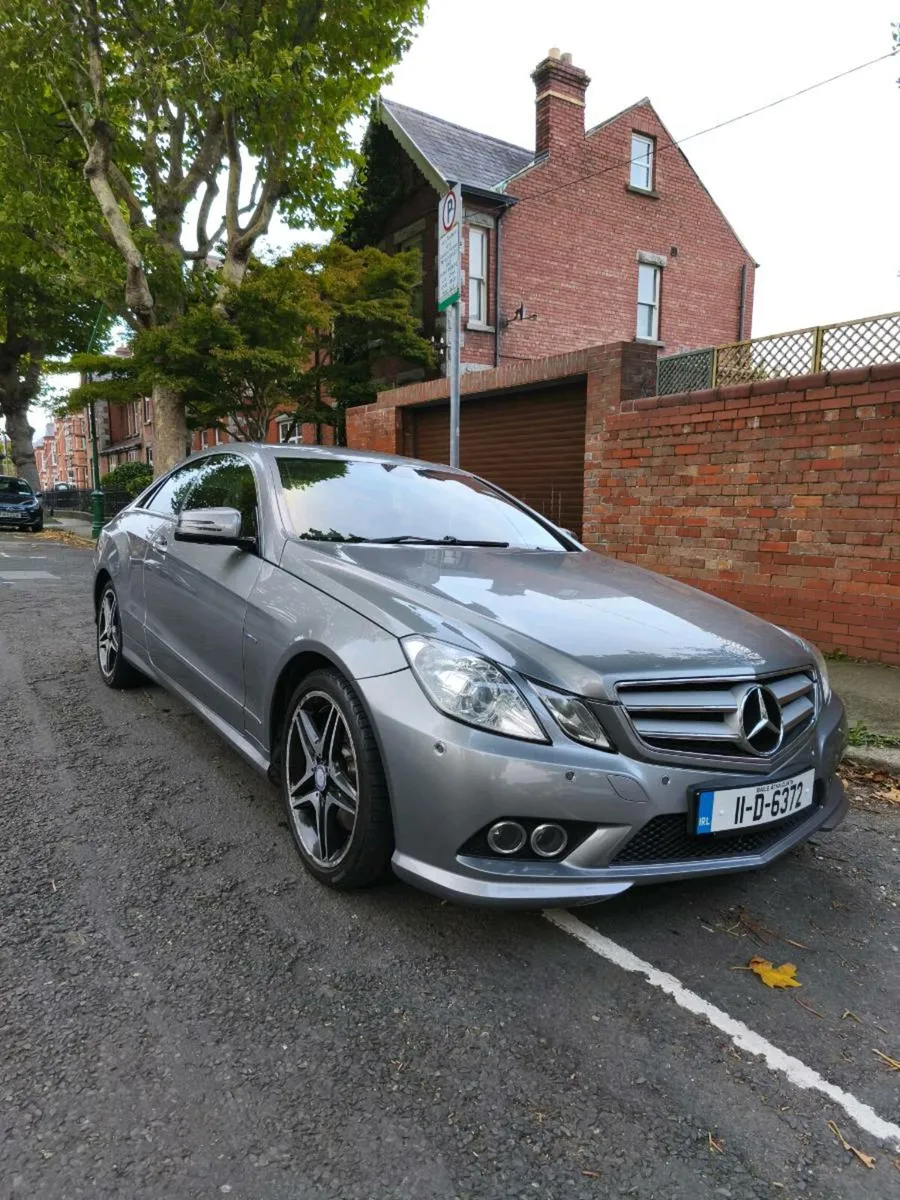 MERCEDES BENZ E-CLASS AVANT SPORT - Image 1