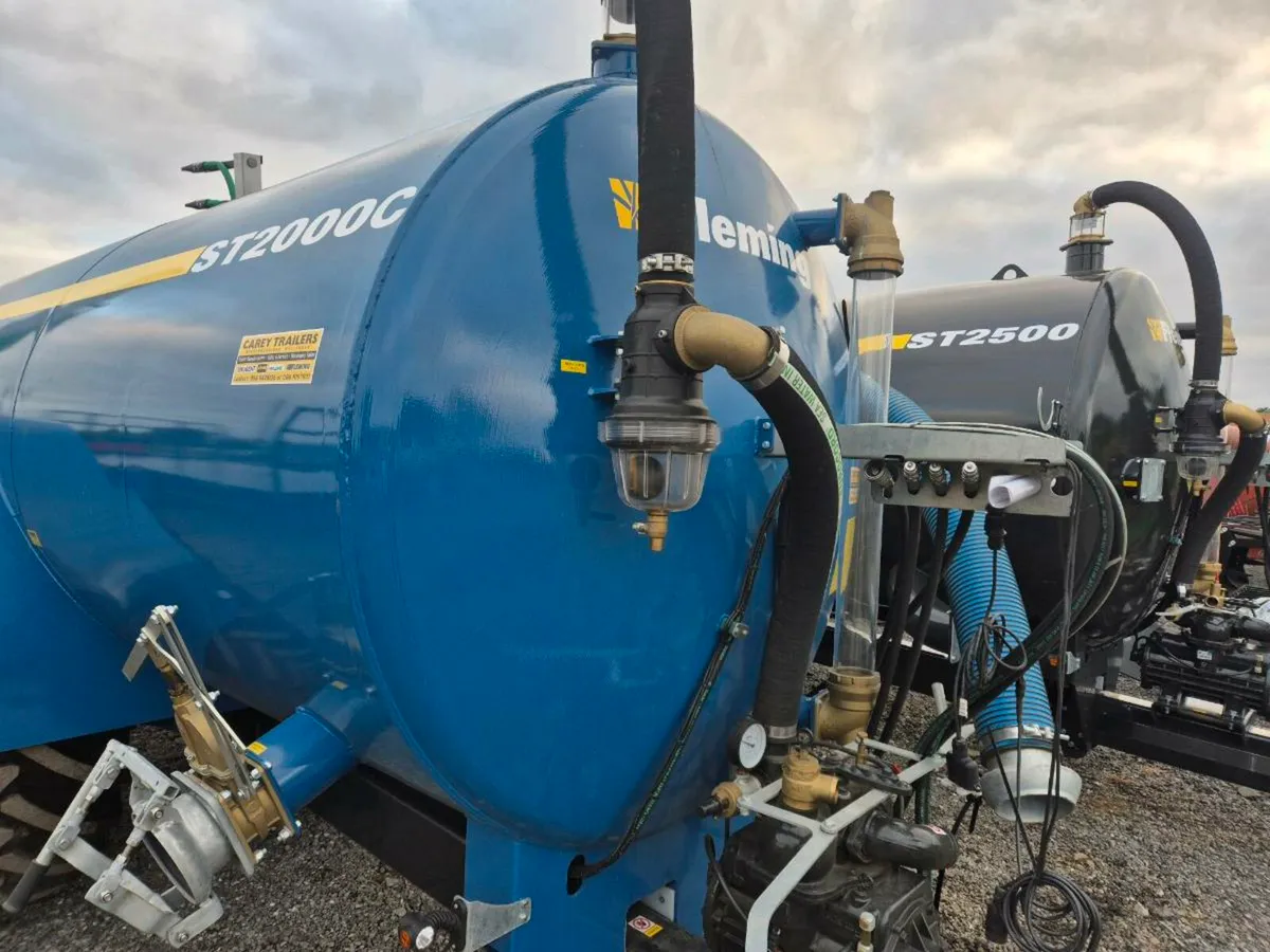 Fleming slurry tanks - Image 3