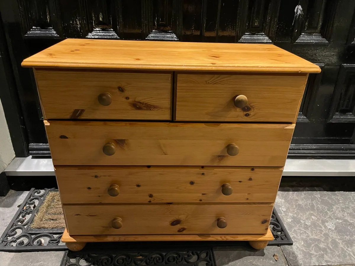 Lovely 5 Drawer Chest Of Drawers - Cabinet