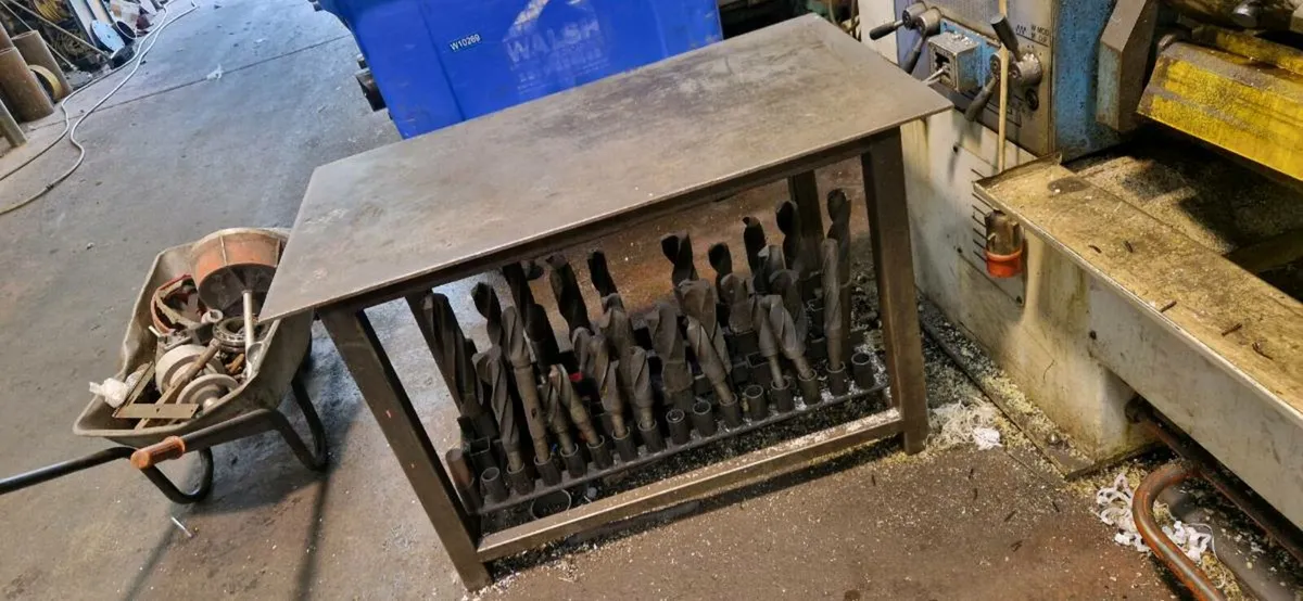 Radial arm drill and drill bits - Image 3