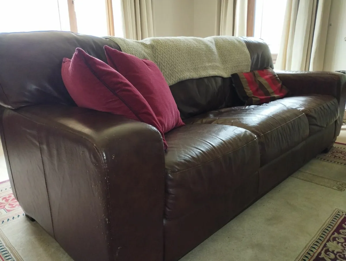 3-1-1 Living Room Suite in Chocolate Brown Leather - Image 3