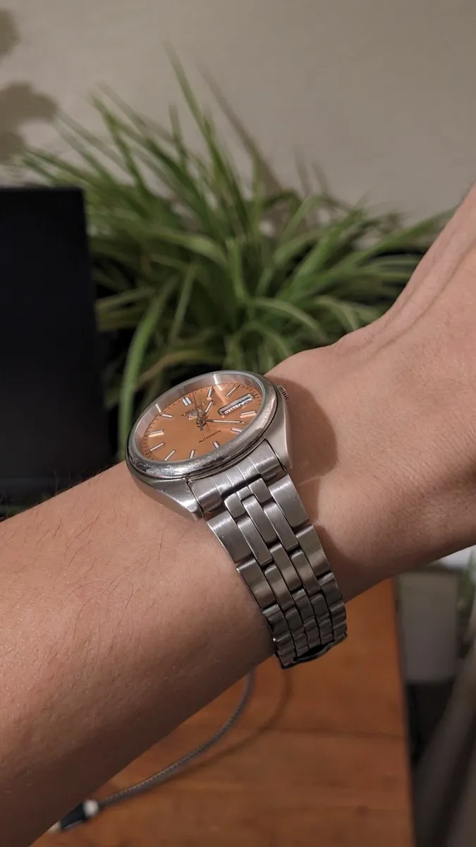 Seiko 5 Automatic (salmon dial), serviced! - Image 2