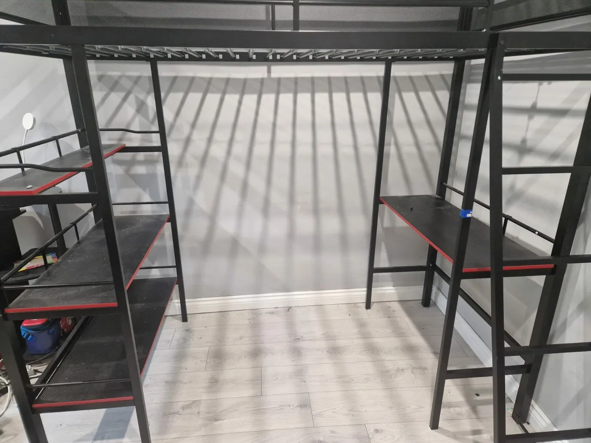 Gaming bed