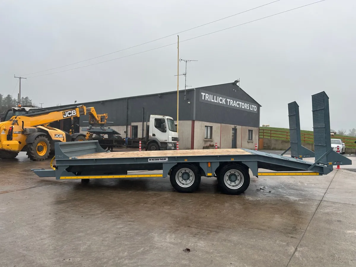 * New 19 Tonne JNC Low-Loader * - Image 1