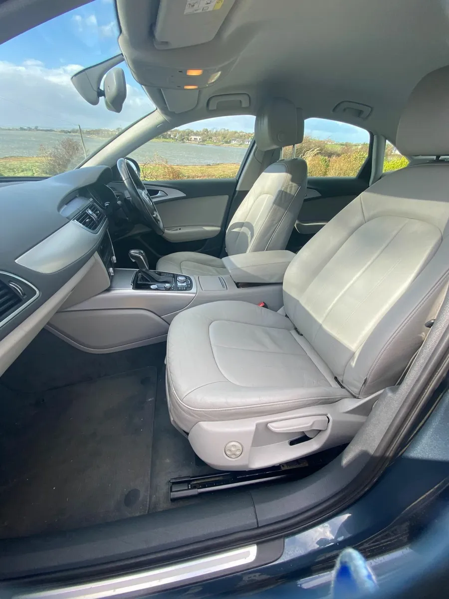 Audi A6 2015 - Image 2