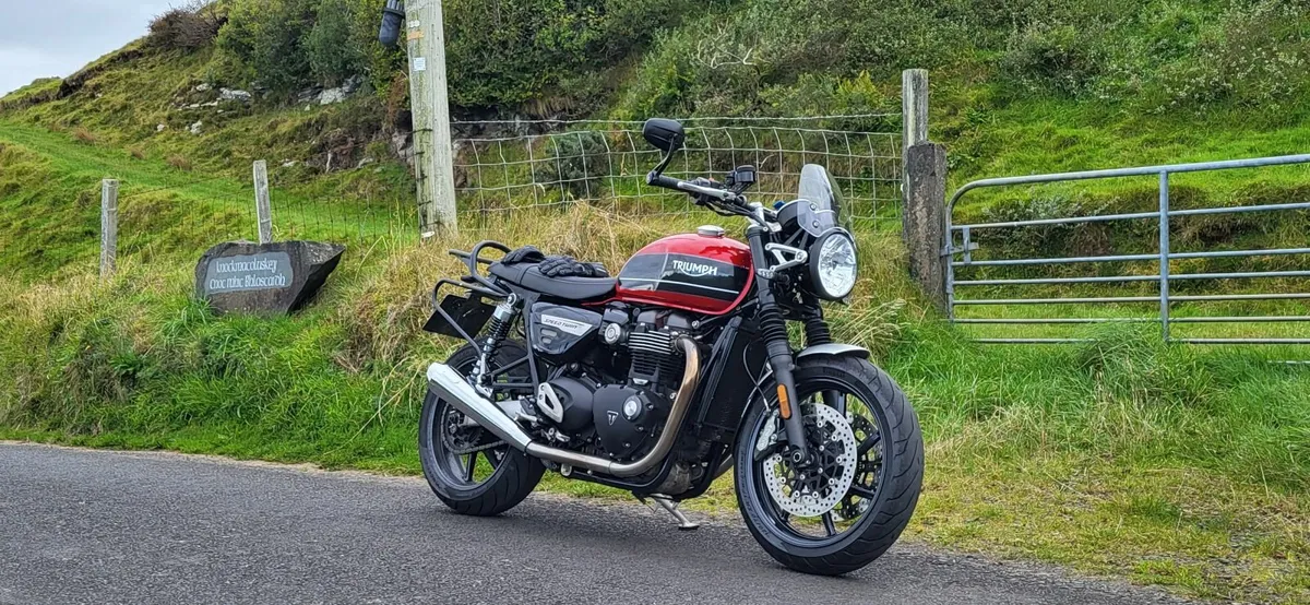 Triumph Speed Twin 2020 - Image 1