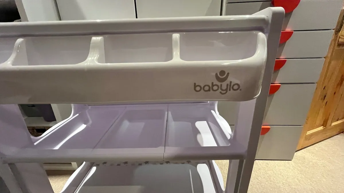 Babylo- Savannah Bath Changer - Image 4