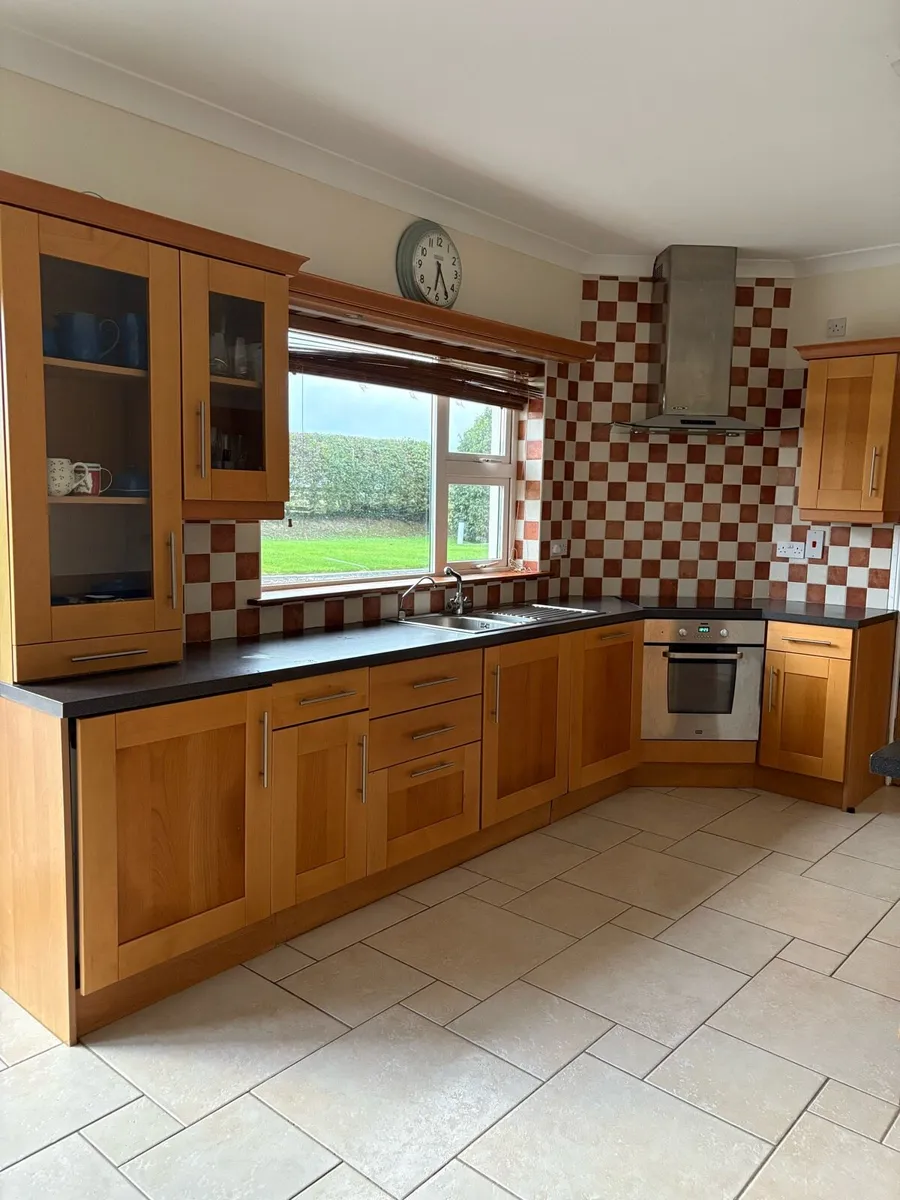 Kitchen - Image 2
