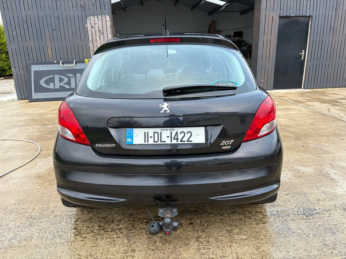 Peugeot 207 Black - Image 4