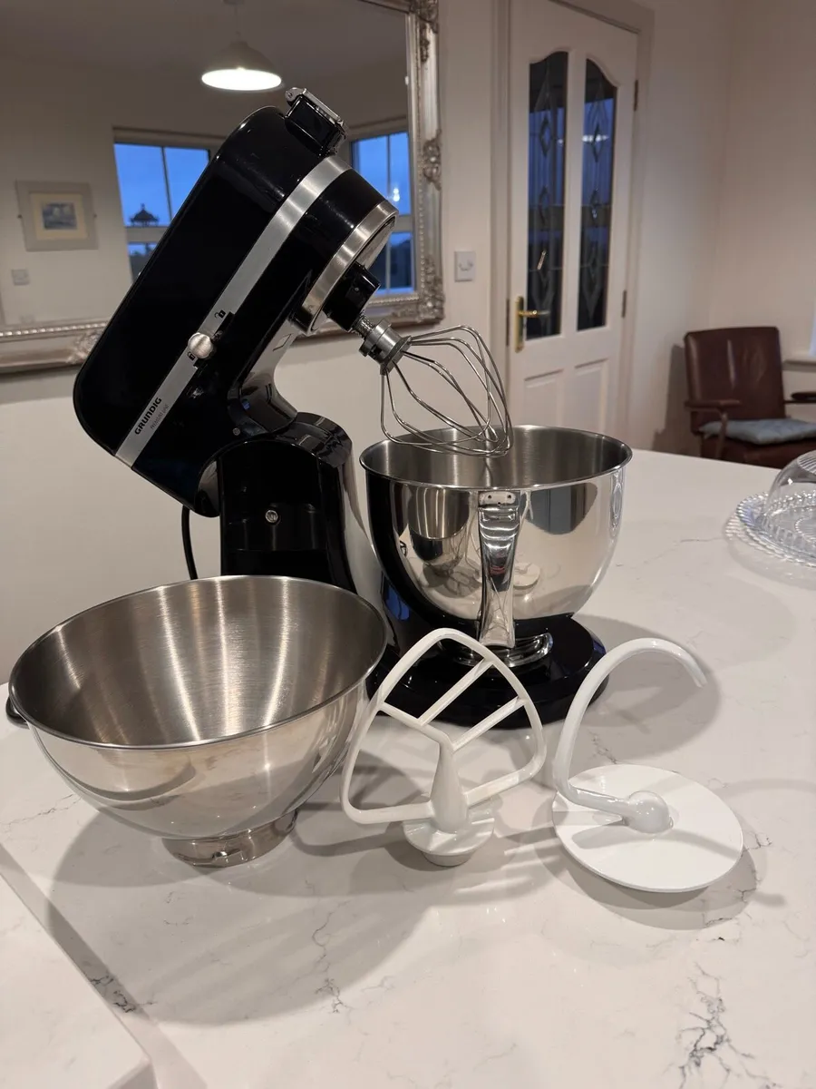 Grundig Premium Line Mixer - Image 1