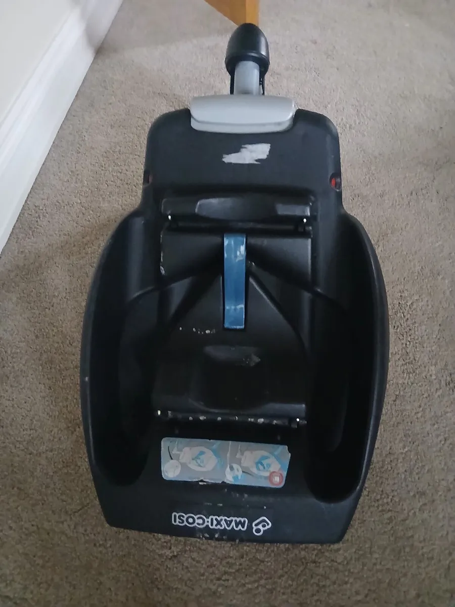 Maxi Cosi EasyFix Isofixxar seat base - Image 2