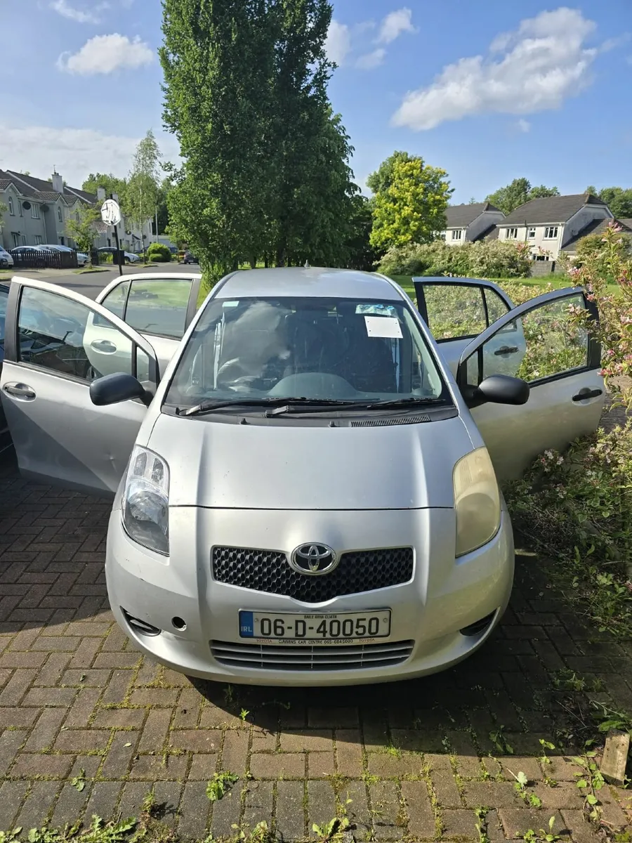 Toyota Yaris 2006 - Image 1