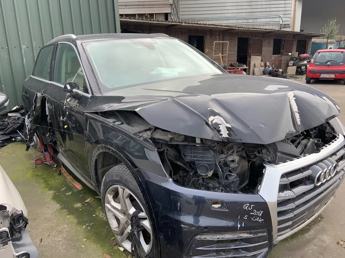 2017 Audi q5 - Image 2
