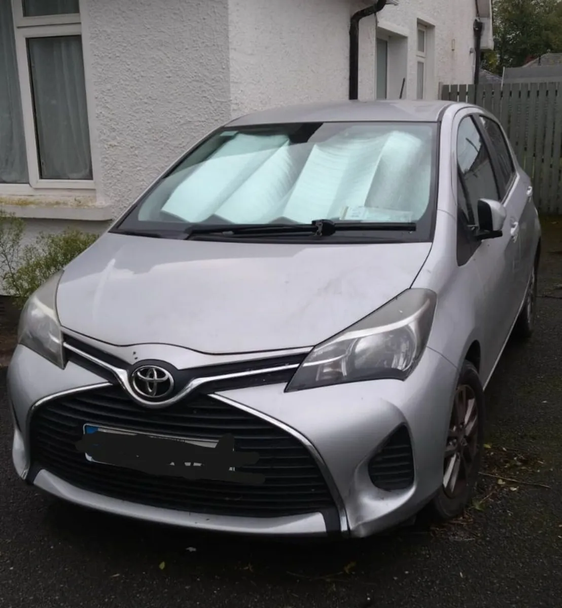 Toyota Yaris 2015 - Image 4