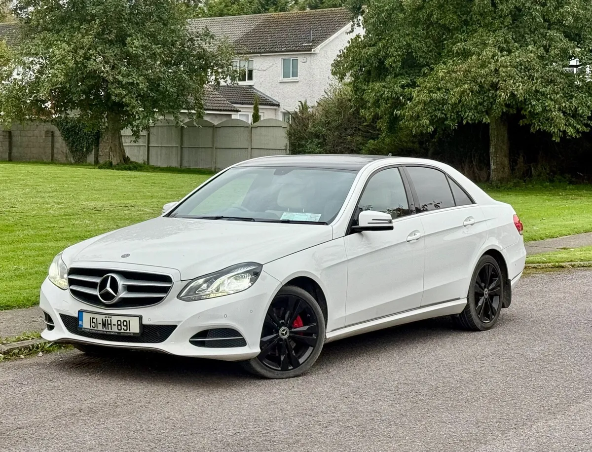 Mercedes-Benz E-Class 2015/automatic - Image 4