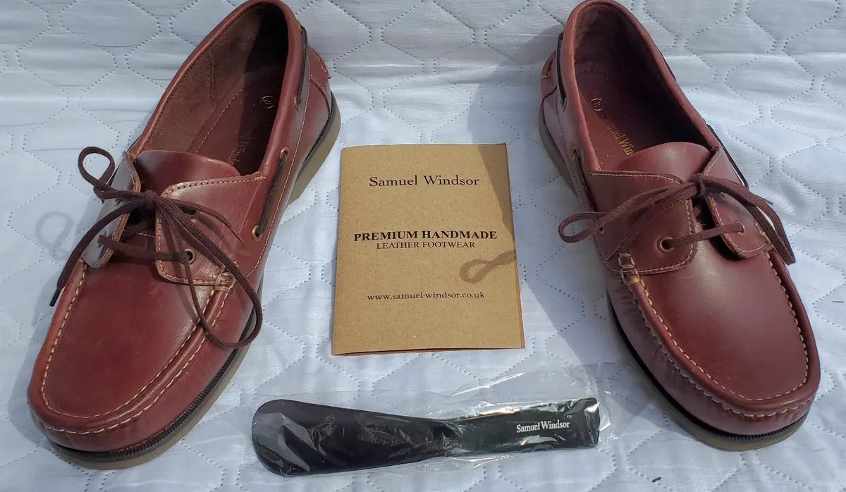 NEW--Samual Windsor Handmade Leather Shoes Size 8 - Image 1