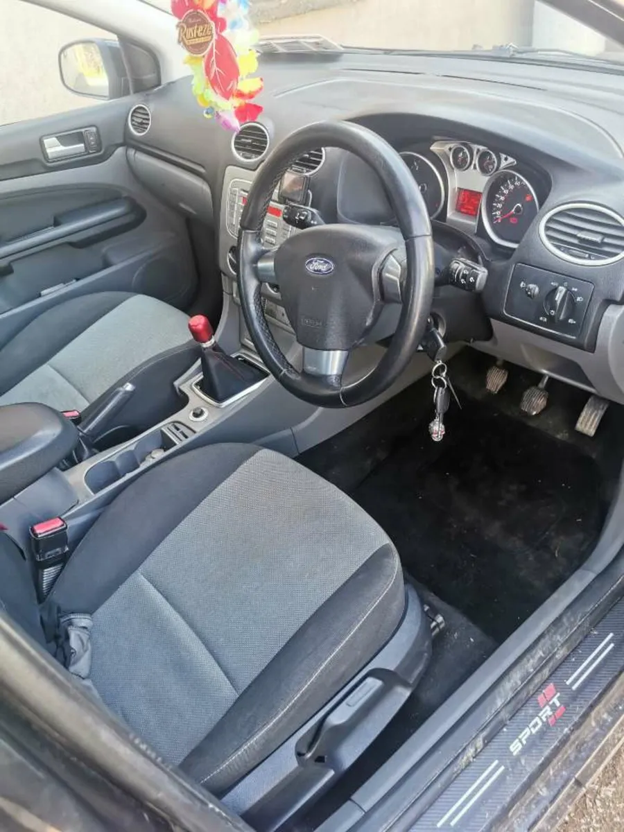 Ford focus - Image 4