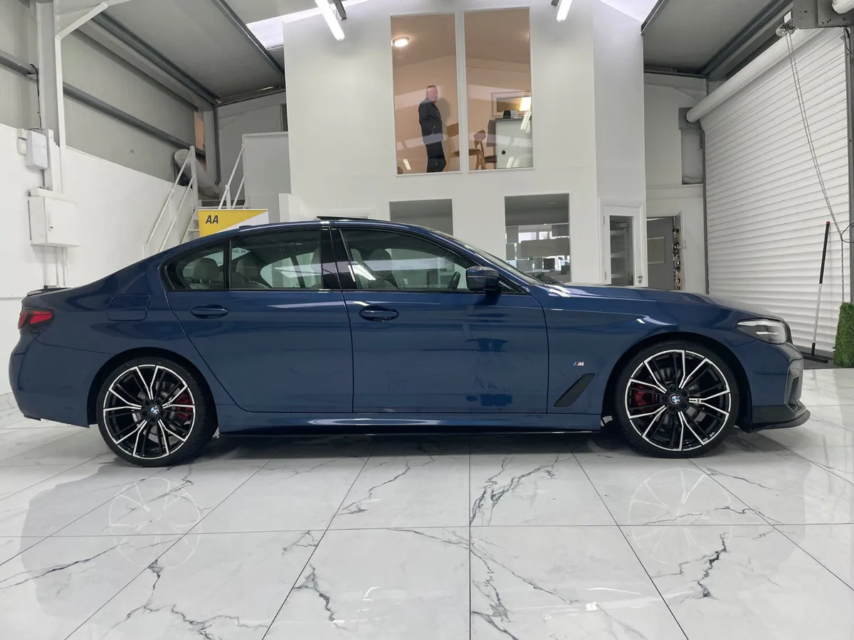 BMW 5-Series 2022 MSPORT SUNROOF MODEL - Image 2