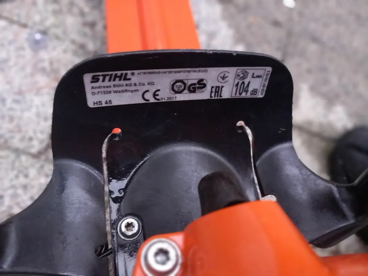 Stihl hedge trimmers - Image 2