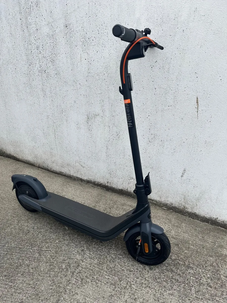 Scooter Ninebot - Image 2