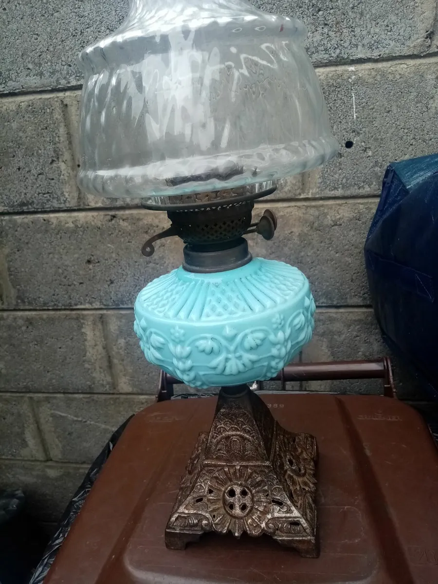 Victorian Oil Lamp - Image 2