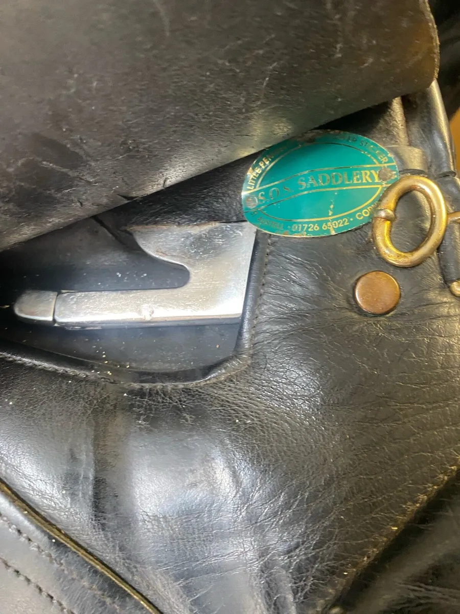 18” SOS Black Leather saddle - Image 3