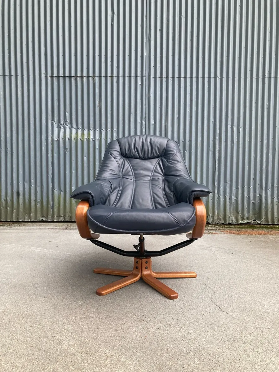 Chair - Image 2