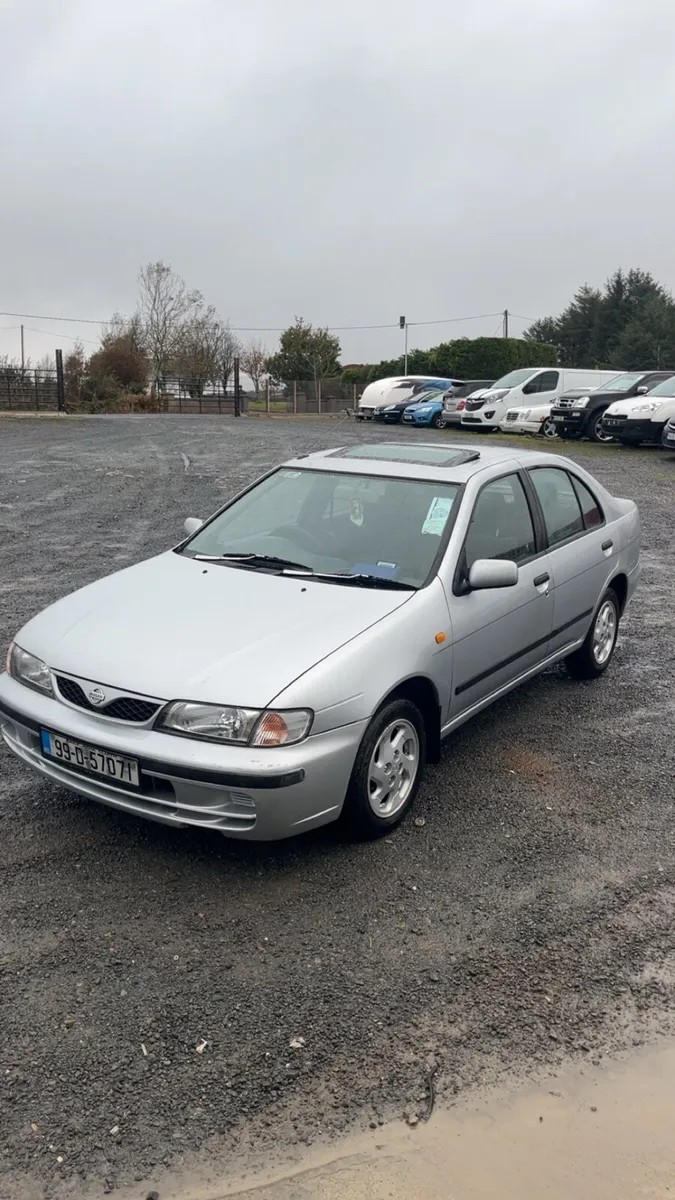 Nissan Almera - Image 4