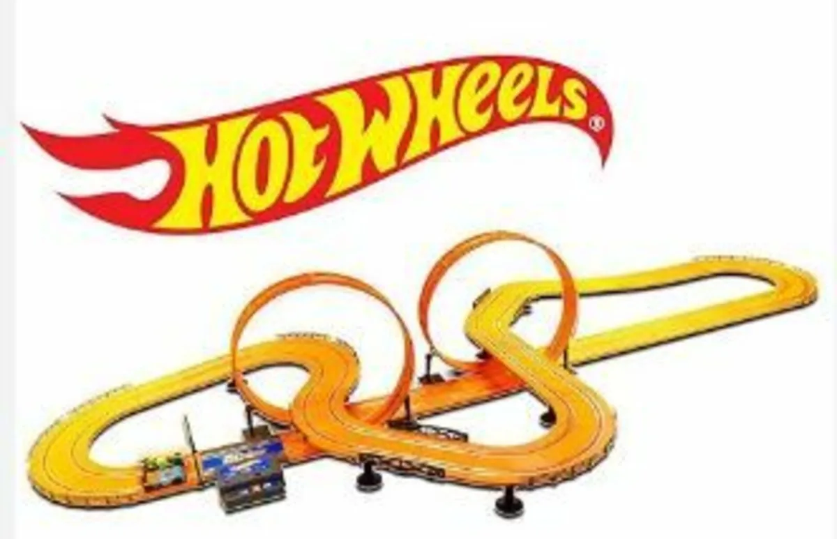 "HOT WHEELS "track set. - Image 2
