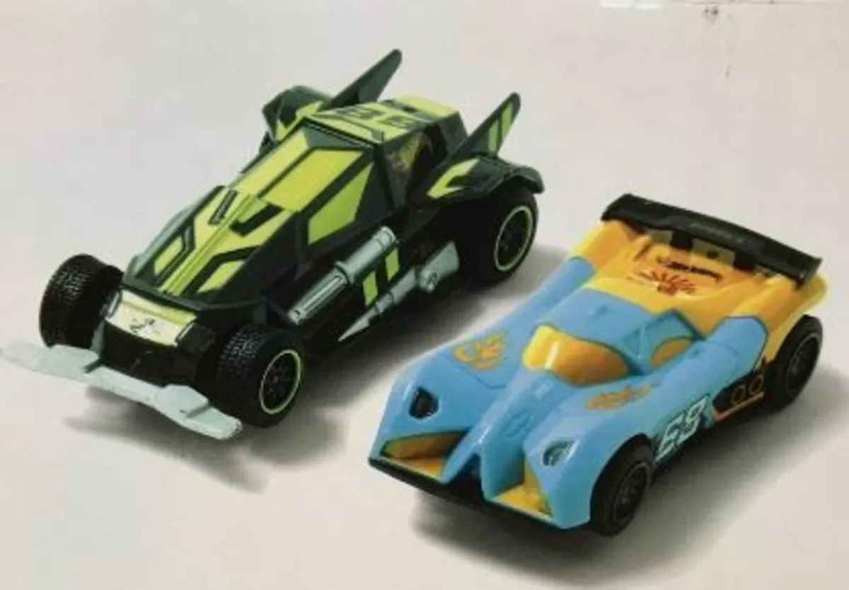 "HOT WHEELS "track set. - Image 3