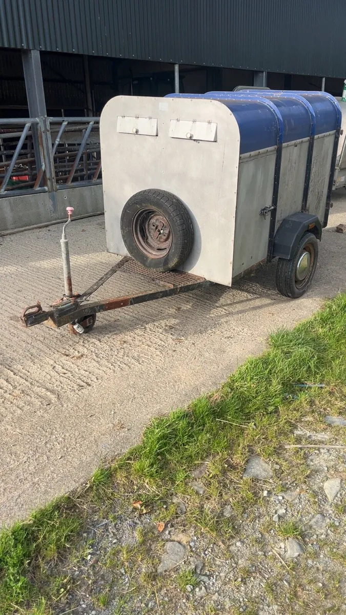 Dog trailer - Image 1