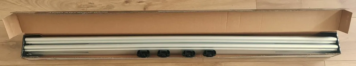 Halfords Roof Bars & Foot Pack for Qashqai - Image 3