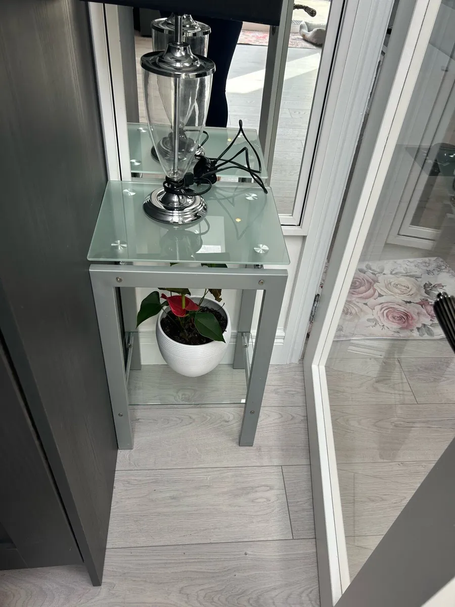 Nest of tables - Image 2