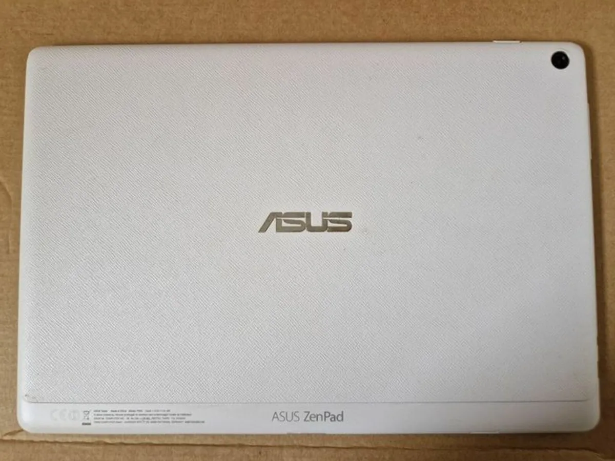 ASUS ZenPad 10.1 inch Tablet, Model P00C, 16GB - Image 4
