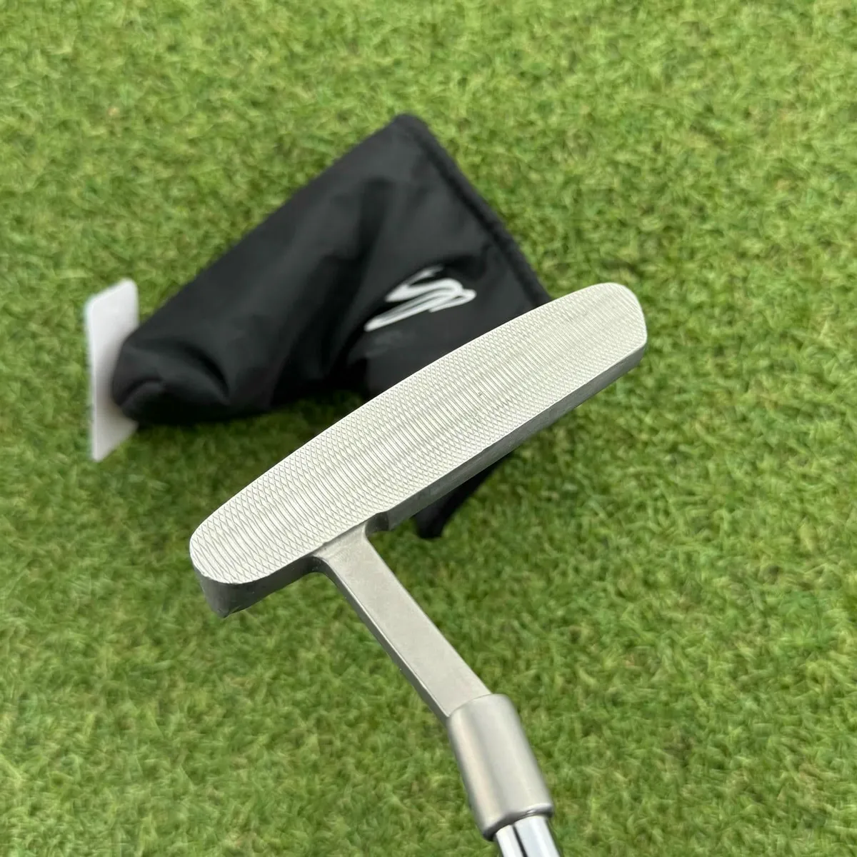 Cobra Fly XL Putter / 34.5″ - Image 3
