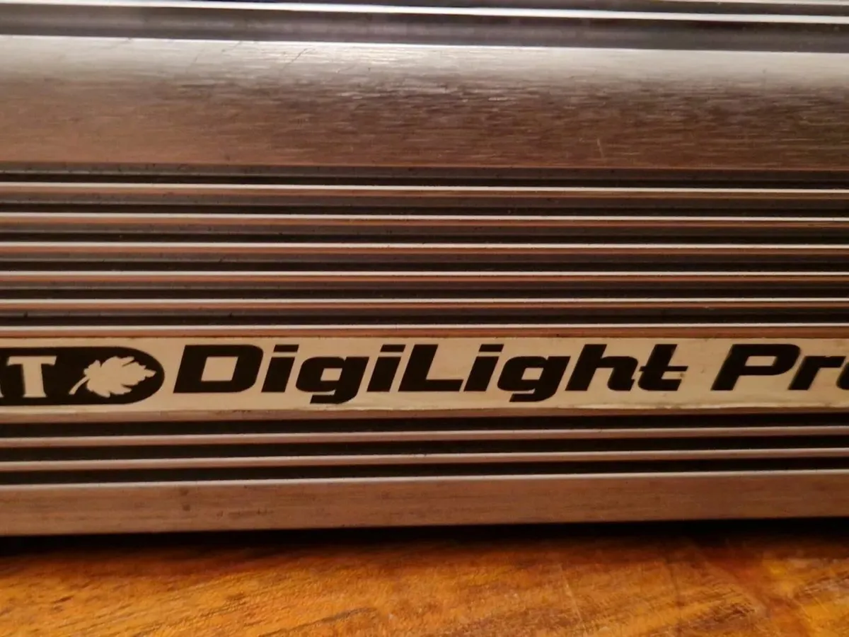 Maxibright DigiLight ProSelect Dimmable 600W Light - Image 3