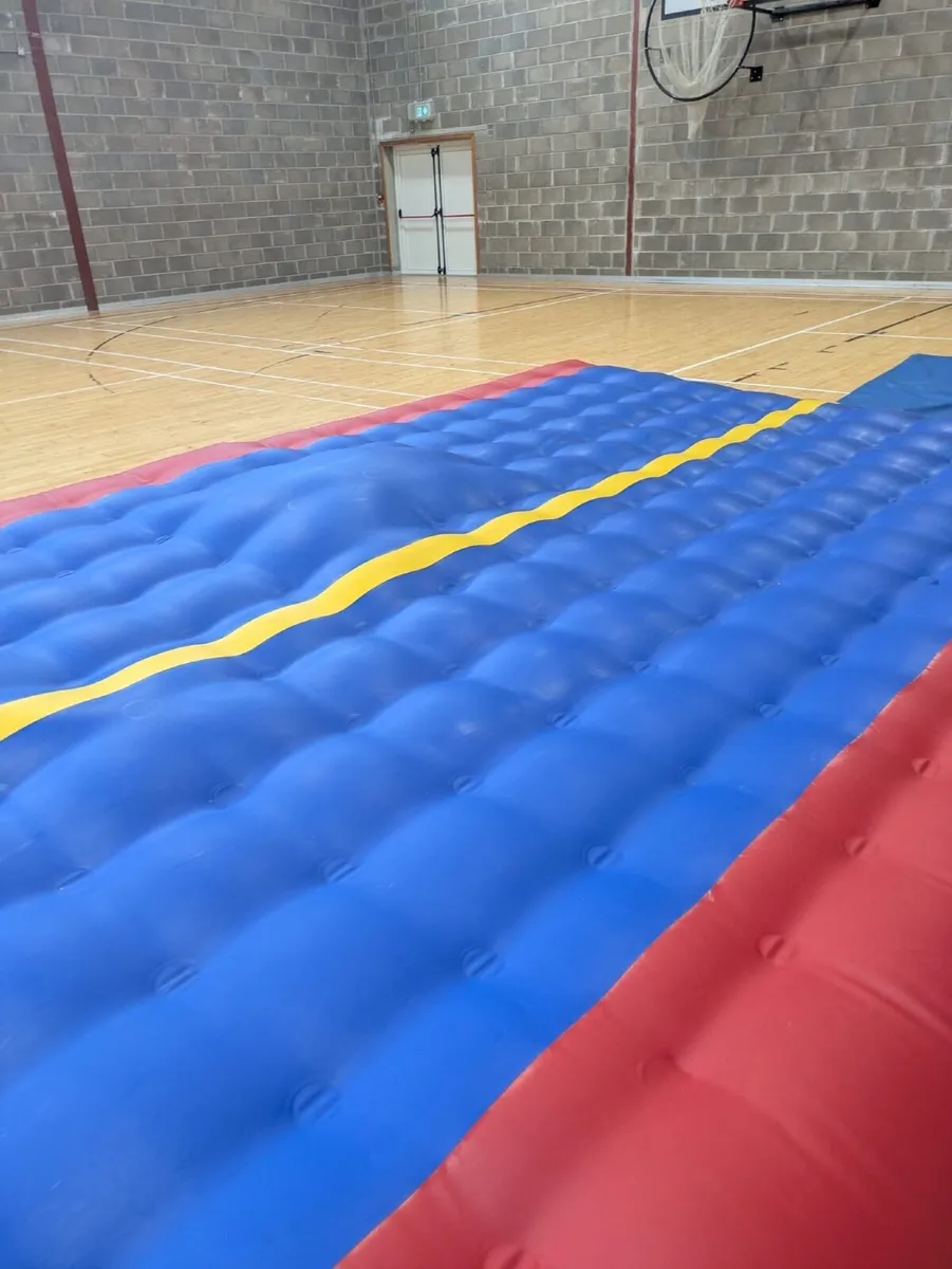 16m x 3m Airtrack – Comes with Blower – Needs Gone - Image 3