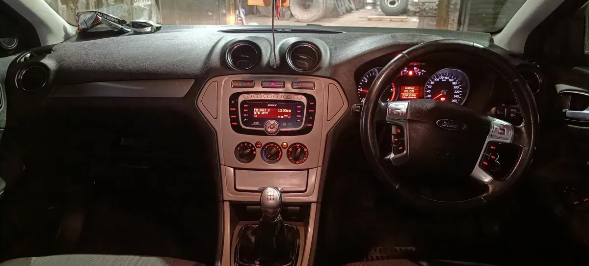 Ford Mondeo 2009 - Image 3
